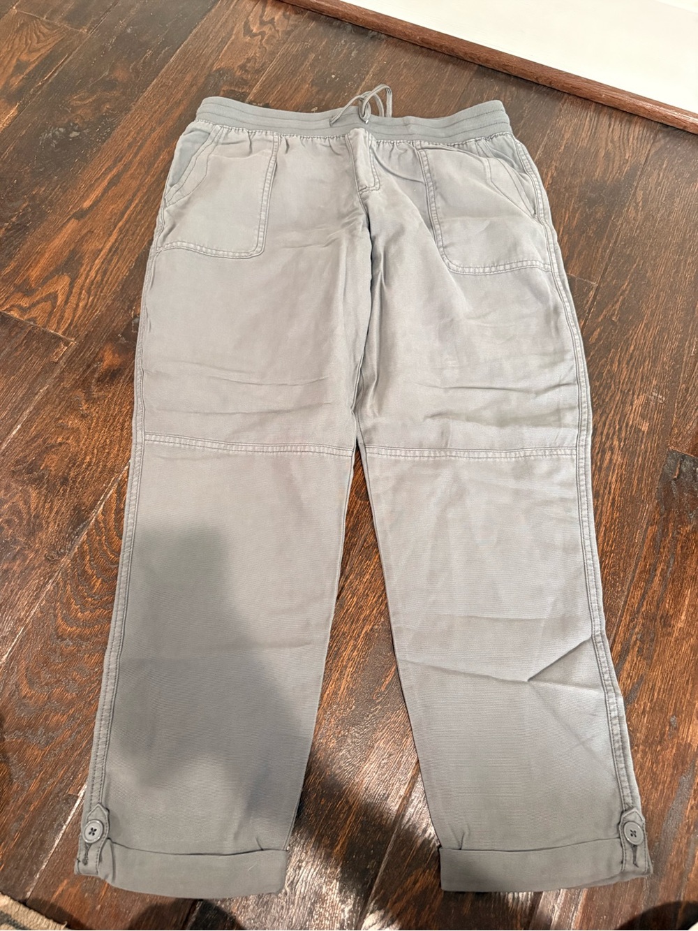 Women’s Casual Drawstring Pants in Light Gray